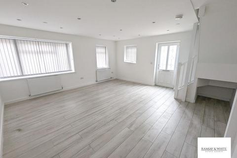 2 bedroom end of terrace house to rent, Victoria Street, Dowlais, Merthry Tydfil, CF48 3RN