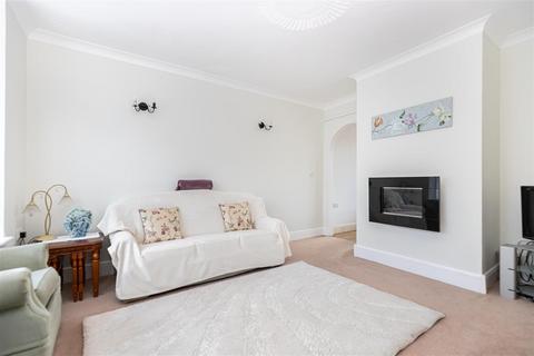 42 Burleigh Road, Southbourne, Bournemouth, BH6 5DZ