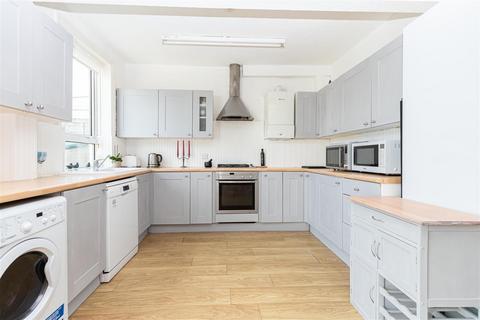 42 Burleigh Road, Southbourne, Bournemouth, BH6 5DZ