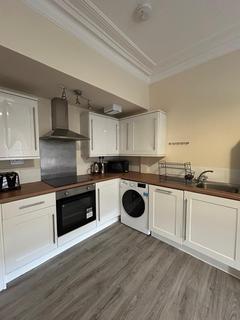 2 bedroom flat to rent, Cleghorn Street, Dundee DD2