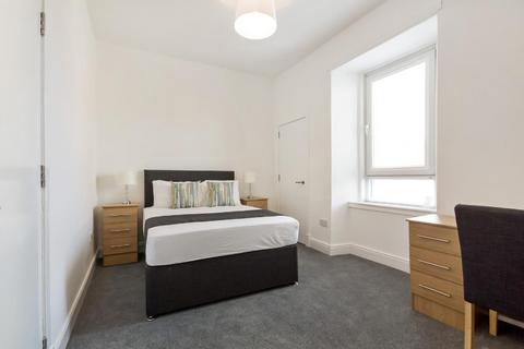 3 bedroom parking to rent, Bell Street, City Centre DD1