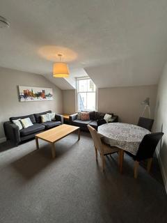 4 bedroom parking to rent, Union Street, City Centre DD1