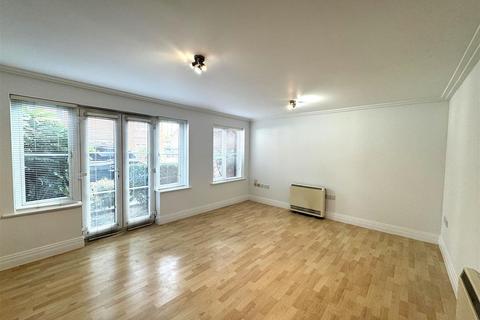 1 bedroom apartment to rent, Bloomsbury Close, Mill Hill, NW7