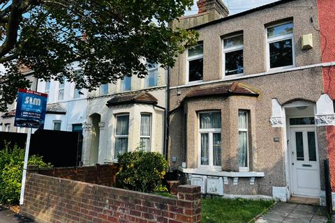 2 bedroom flat for sale, Eardley Road, London SW16