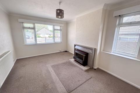 2 bedroom detached bungalow to rent, Fairview Crescent, Sandown