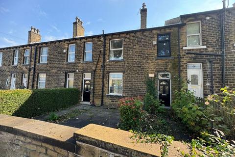 2 bedroom terraced house to rent, Blacker Road, Huddersfield