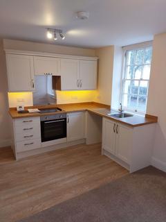 2 bedroom apartment to rent, High Street, Shaftesbury