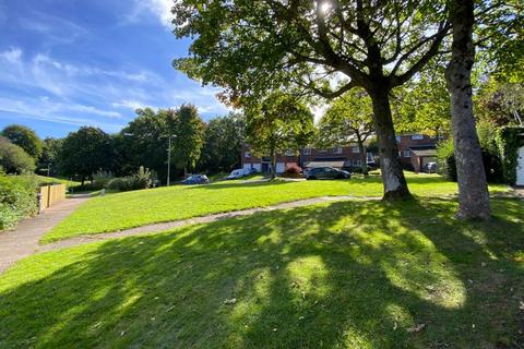 3 bedroom end of terrace house for sale, Stunning & Fully Renovated. Cefn Milwr, Cwmbran