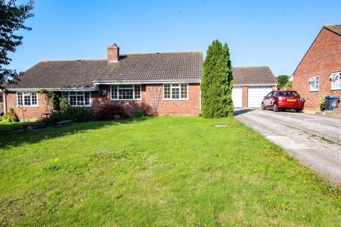 2 bedroom semi-detached bungalow to rent, The Dutts, Westbury