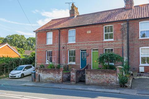 Ipswich Road, Woodbridge, IP12 4BY