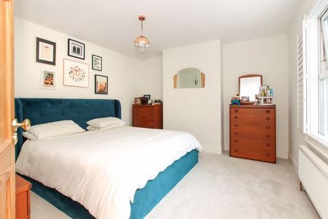160 Leighton Buzzard Road, Hemel Hempstead, HP1 1HP