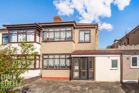 3 bedroom semi-detached house for sale, Albany Road, Hornchurch, RM12