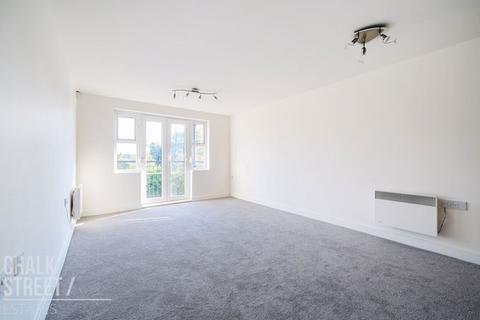 2 bedroom apartment for sale, Haverstock Place, Heath Park Road, Gidea Park, RM2