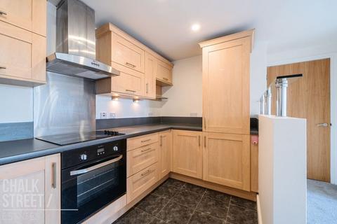 2 bedroom apartment for sale, Haverstock Place, Heath Park Road, Gidea Park, RM2