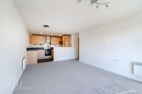 2 bedroom apartment for sale, Haverstock Place, Heath Park Road, Gidea Park, RM2