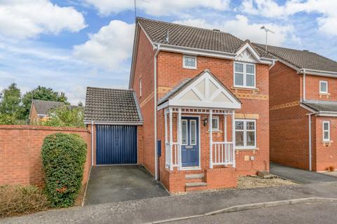 3 bedroom link detached house for sale, Marchwood Close, Brockhill, Redditch, Worcestershire, B97