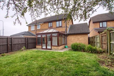 3 bedroom semi-detached house to rent, Stoneacre Avenue, Ingleby Barwick