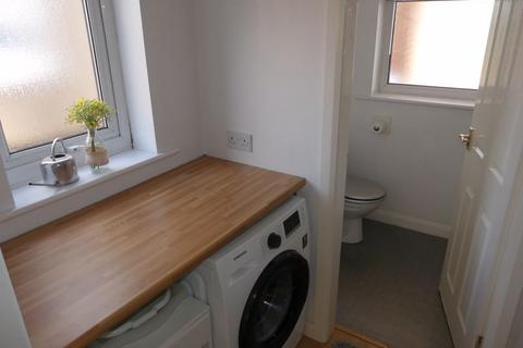 100 Trent Road, Shaw, Oldham, OL2 7QH
