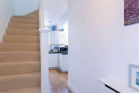 3 bedroom end of terrace house for sale, Elmdene, Surbiton KT5 9PW