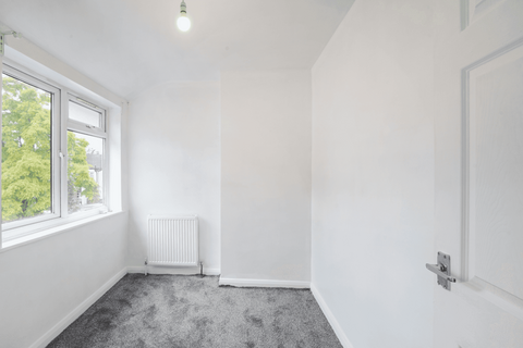 3 bedroom terraced house to rent, Northcote Road, Croydon, CR0