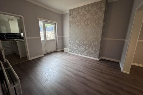 2 bedroom terraced house to rent, Rossini Street, Liverpool