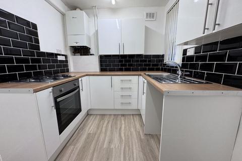 2 bedroom terraced house to rent, Rossini Street, Liverpool