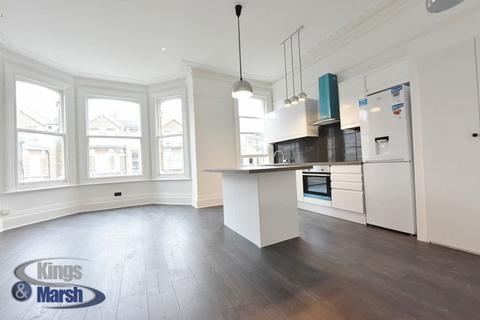 1 bedroom flat to rent, Montrell Road,Streatham Hill, London