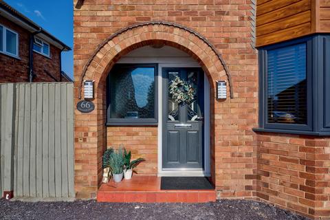 3 bedroom semi-detached house for sale, Chatsworth Drive, Chester CH2