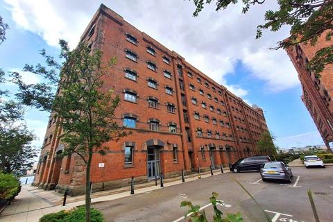 2 bedroom flat for sale, Dock Road, Birkenhead, Merseyside, CH41