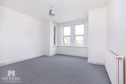 2 bedroom apartment to rent, Kinson Road, Bournemouth, BH10