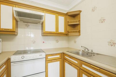 1 bedroom flat for sale, 80 Queens Road, Wimbledon SW19