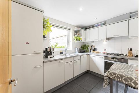 1 bedroom apartment for sale, Newport Avenue, London, E14