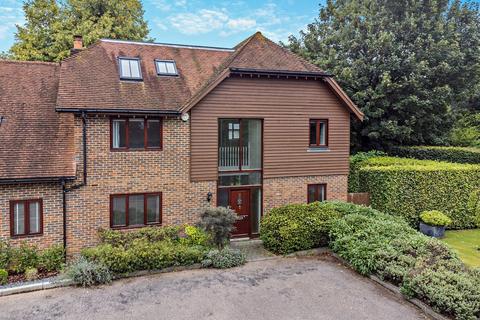 5 bedroom semi-detached house for sale, Clenches Farm Road, Sevenoaks, Kent