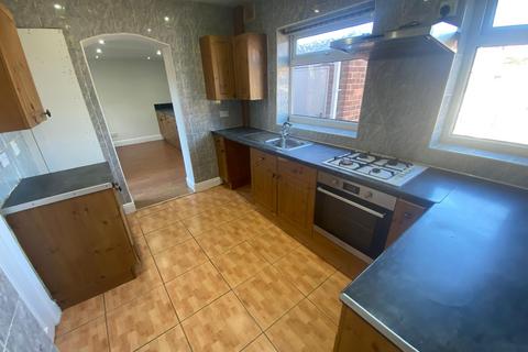 2 bedroom semi-detached house to rent, Overdale Road, Berwick Hills, Middlesbrough, TS3