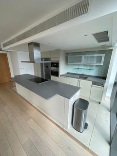 2 bedroom apartment to rent, One West India Quay, Hertsmere Road, Canary Wharf, E14