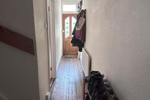 2 bedroom terraced house to rent, Greenbank, Bristol BS5