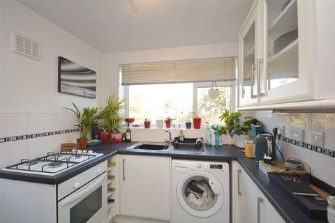 3 bedroom semi-detached house for sale, Thornhill Grove, Calverley, Pudsey, West Yorkshire