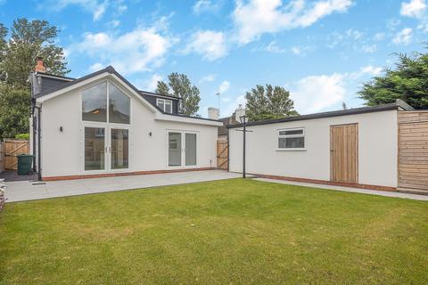 4 bedroom bungalow for sale, Greensway, Chester, Cheshire West and Ches, CH4