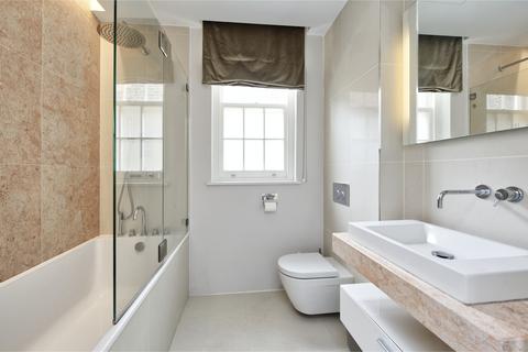 undefined, Queen's Gate, London, SW7