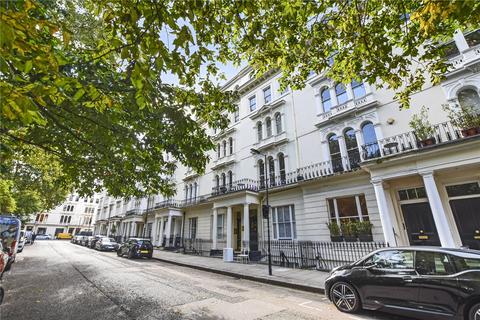 1 bedroom apartment for sale, Kensington Gardens Square, London, W2