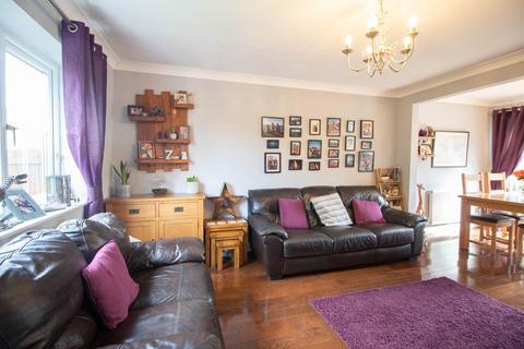 3 bedroom semi-detached house for sale, Dorset Road, Upton, Chester