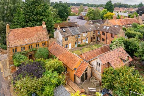 4 bedroom house for sale, High Street, Great Billing, Northampton, Northamptonshire, NN3