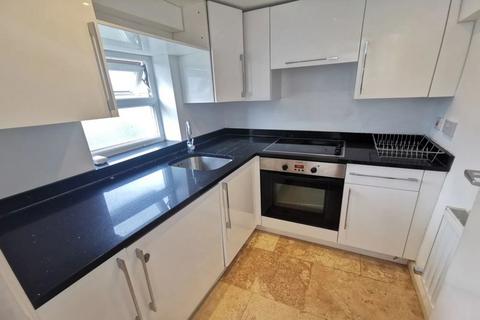 2 bedroom flat to rent, N19