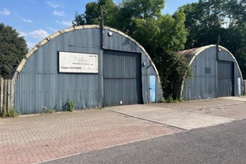 Industrial unit to rent, 127-128 Engineer Road, West Wilts Trading Estate, Westbury, Wiltshire, BA13 4JW