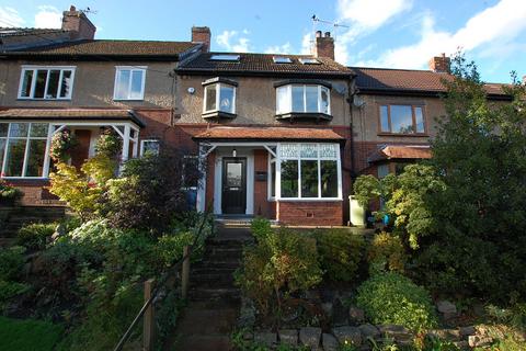 33 Clough Lane, Grasscroft, Oldham, OL4 4EW