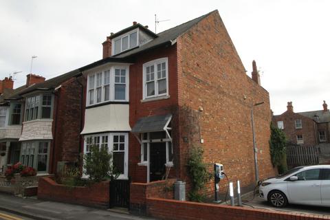 5 bedroom detached house for sale, North Street, East Yorkshire YO15