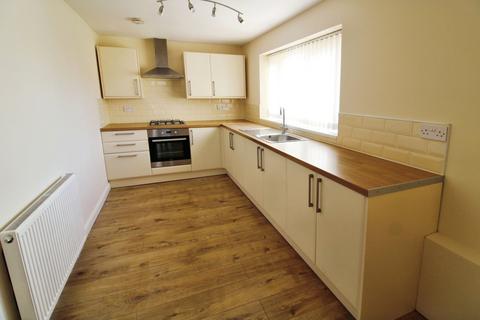 2 bedroom semi-detached house to rent, Crewe Road, West Yorkshire WF10