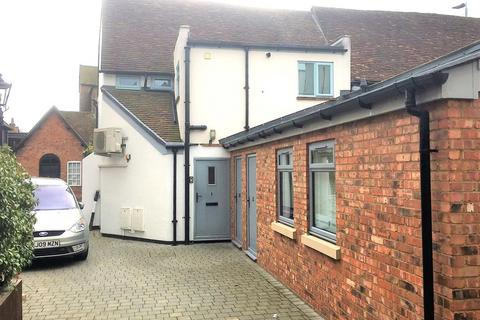 Property for sale, 52 Peach Street + 1 and 2 Corn Chandlers, Peach Street, Wokingham