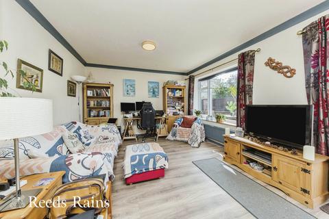 28 Ox Hey Drive, Biddulph, Stoke-on-trent, ST8 7EX