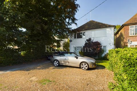 31 Devon Road, South Darenth, Dartford, DA4 9AA